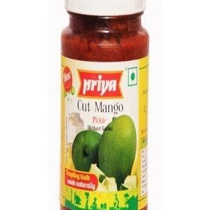 Priya Pickle – Cut Mango (With Garlic), 500 gm Bottle