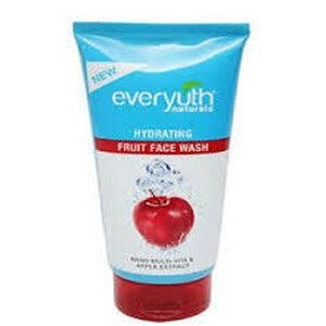 Everyuth Naturals Hydrating Fruit Face Wash 50 Grams