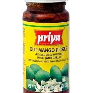 Priya Pickle – Cut Mango (without Garlic), 300 gm Bottle