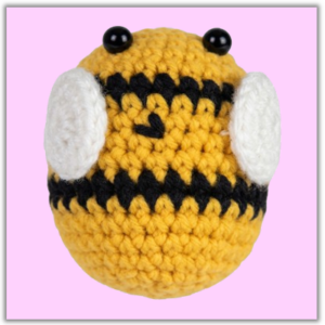 Handmade Crochet Honeybee Mini Main Image Return Gift Crochet Honeybee Mini